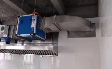 油煙凈化設(shè)備噪音過(guò)大可能是油煙凈化設(shè)備該清洗了 油煙凈化設(shè)備噪音過(guò)大可能是油煙凈化設(shè)備該清洗了