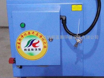  ���{˹�N�����F���������{�챣�l(w��i)��(zh��n)���u����